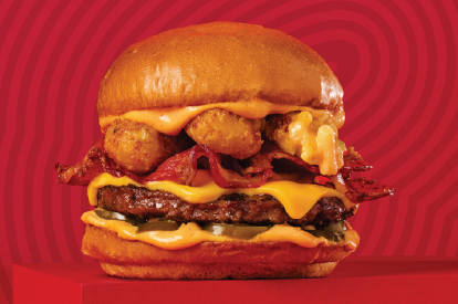 Spicy Cheesy Bacon Mac Burg